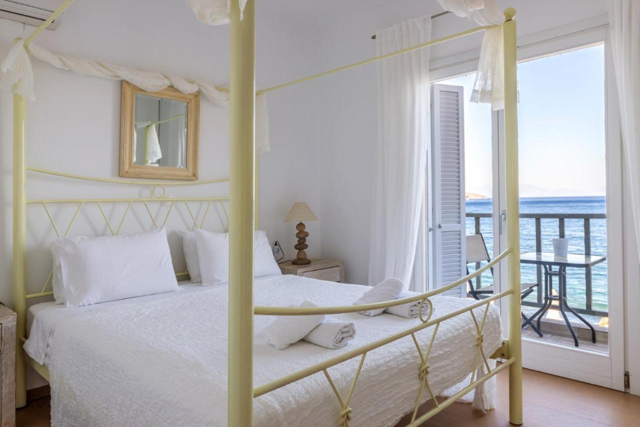 Uno Luxury Apartment With Sea View Livadia (Tilos) Exterior foto